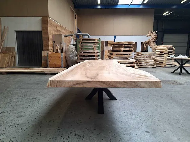 Suar boomstamtafel 300 cm. - afbeelding 5 van  5