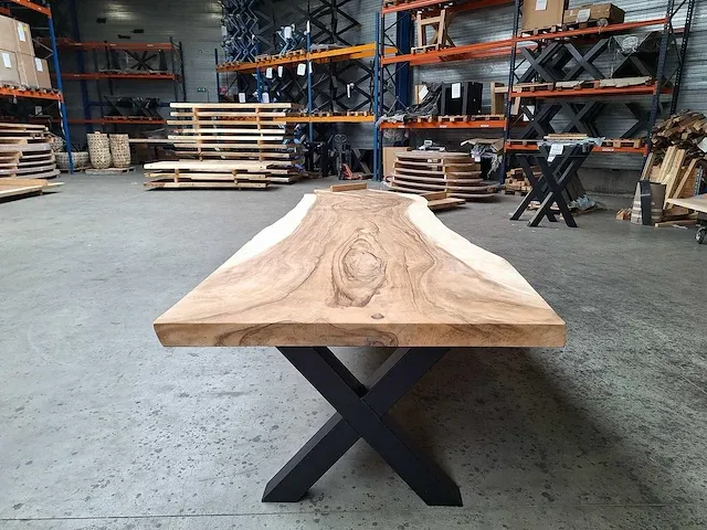 Suar boomstamtafel 300 cm. - afbeelding 4 van  5