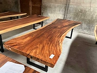 Suar eetkamertafel 325cmx120x9cm