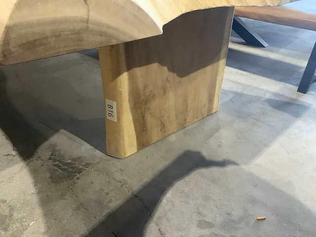 Suar houten boomstamblad tafel - afbeelding 5 van  6