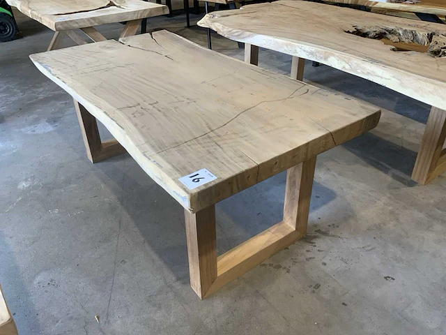 Suar houten boomstamblad tafel - afbeelding 3 van  5