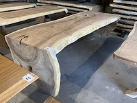 Suar houten boomstamblad tafel