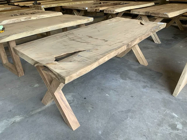 Suar houten boomstamblad tafel - afbeelding 1 van  6