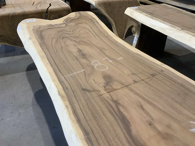 Suar houten boomstamblad tafel - afbeelding 4 van  6