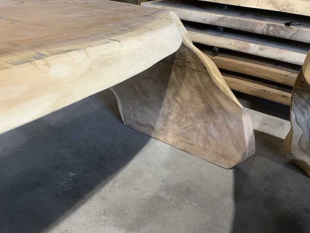 Suar houten boomstamblad tafel - afbeelding 6 van  7