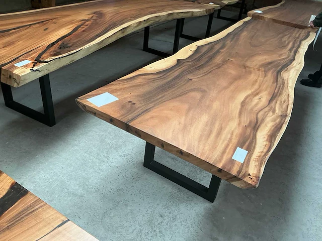 Suar tafel 5,5x100x330cm - afbeelding 1 van  3