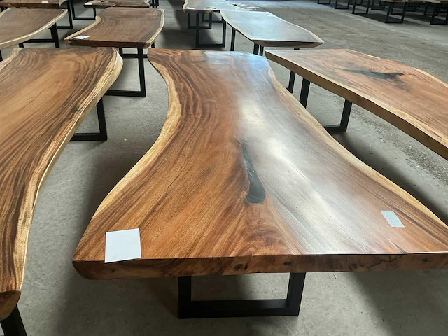 Suar tafel 7,5x110x310cm - afbeelding 1 van  3