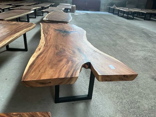 Suar tafel 8,5x100x300cm - afbeelding 1 van  3