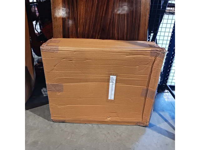 Suar walnut solid wood table epoxy, 2025 - afbeelding 7 van  7
