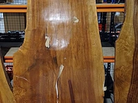 Suar walnut wood eettafel buiten/binnen epoxy 240x100 cm, sanderz, 2025 - afbeelding 1 van  1