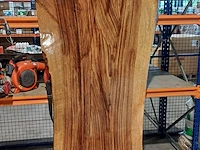 Suar walnut wood eettafel buiten/binnen epoxy 240x100 cm, sanderz, 2025 - afbeelding 1 van  1