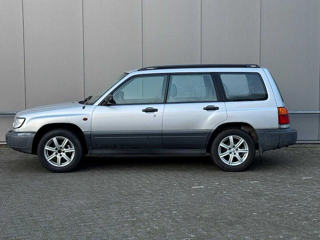 Subaru - 1998 - forester - 2.0 awd - tv-gn-44 - afbeelding 11 van  14