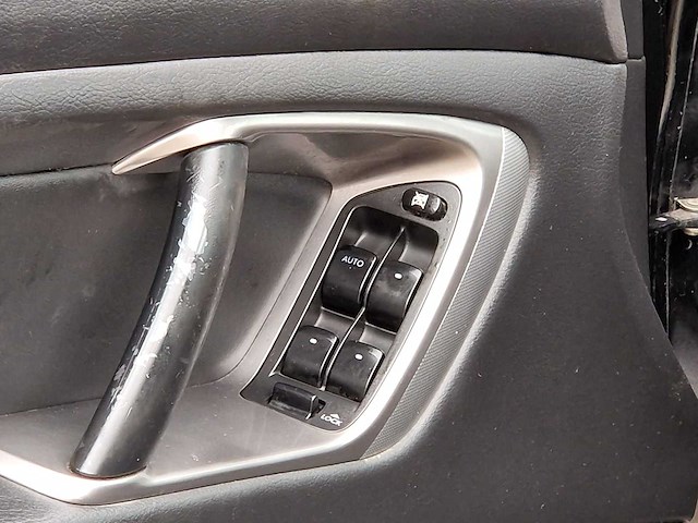 Subaru - 2004 - legacy touring wagon - 2.5i - 66-pj-vr - afbeelding 15 van  28