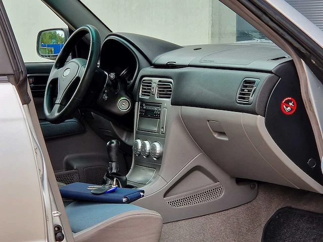 Subaru - 2005 - forester - 2.0 awd x - 97-rg-fn - afbeelding 22 van  23