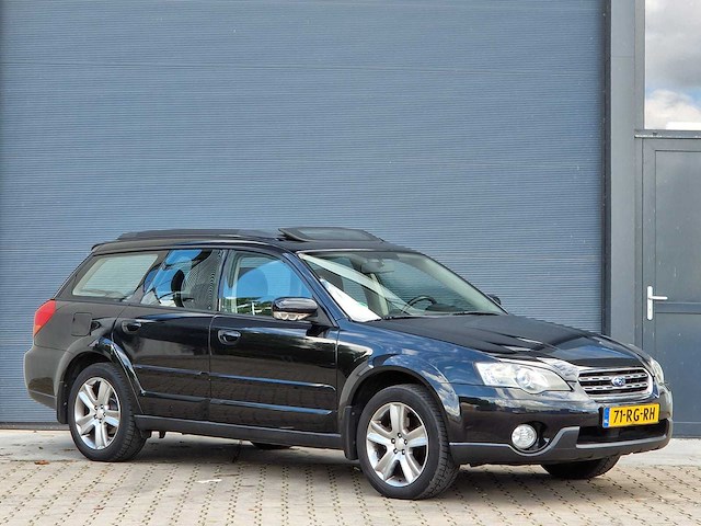 Subaru - 2005 - outback - 2.5i - 71-rg-rh - afbeelding 18 van  24