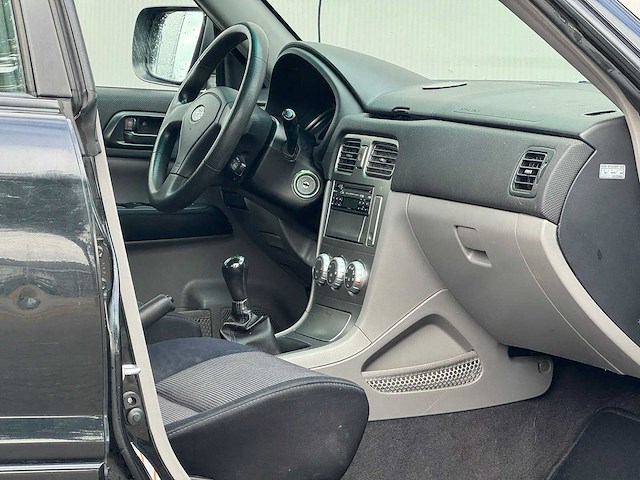 Subaru - 2006 - forester - 2.0 x comfort pack - 40-sn-ld - afbeelding 2 van  19