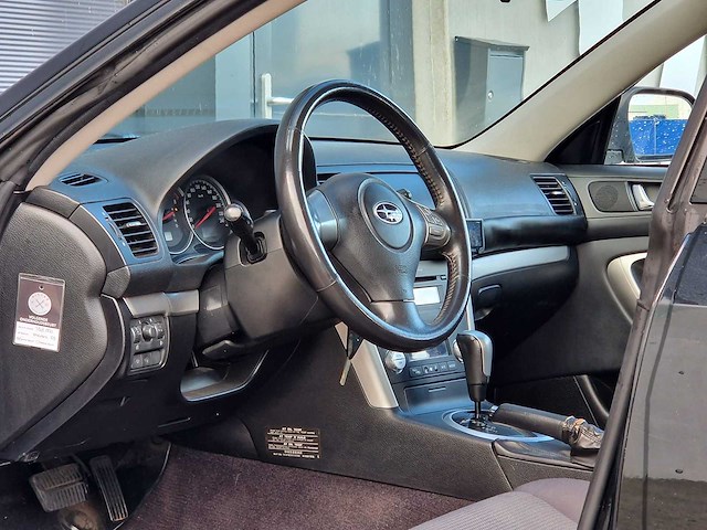 Subaru - 2007 - outback - automaat - 2.5i comfort - 40-xb-zk - afbeelding 16 van  24