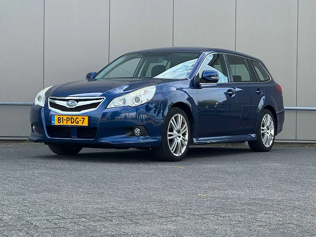 Subaru - 2011 - legacy touring wagon - 2.0i luxury - 1ste eigenaar - my-72-zh - afbeelding 1 van  19