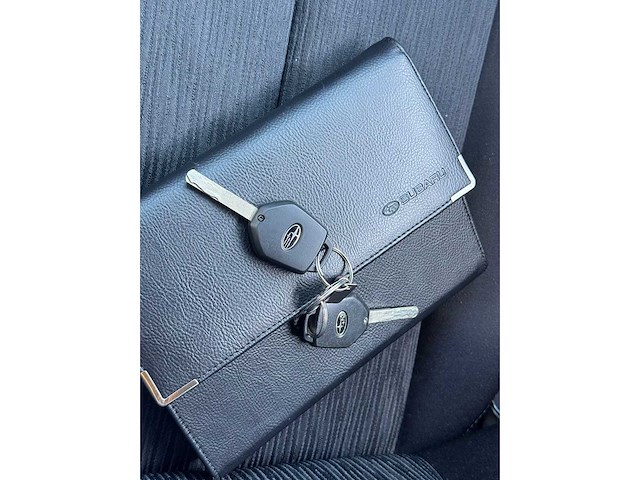 Subaru - 2011 - legacy touring wagon - 2.0i luxury - 1ste eigenaar - my-72-zh - afbeelding 11 van  19