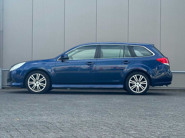 Subaru - 2011 - legacy touring wagon - 2.0i luxury - 1ste eigenaar - my-72-zh - afbeelding 17 van  19