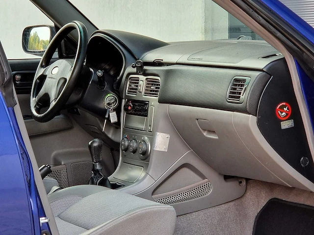 Subaru - forester - 2.0 awd x - 2003 - 58-ls-df - afbeelding 13 van  24