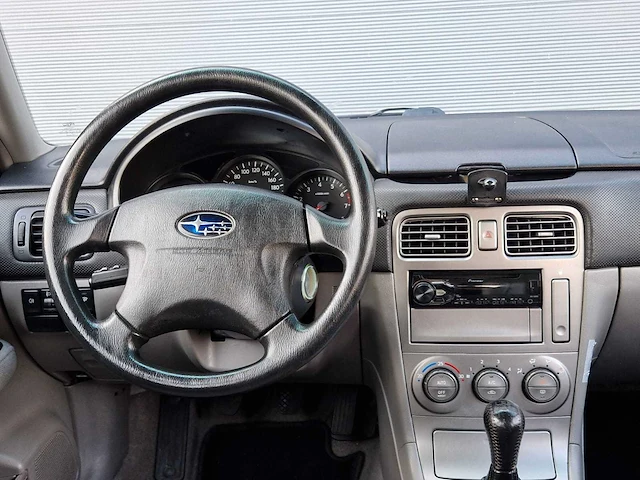 Subaru - forester - 2.0 awd x - 2003 - 58-ls-df - afbeelding 16 van  24