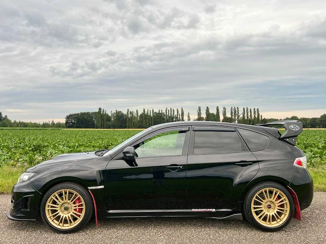 Subaru - impreza - 2.5 wrx sti - 300pk - gr-707-g - 2011 - afbeelding 9 van  16