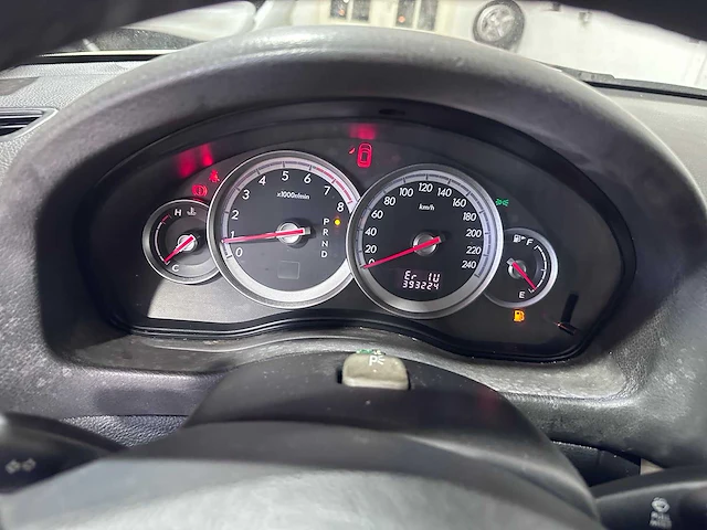 Subaru - legacy - 2.5i - lt papers- 2005 - afbeelding 4 van  23