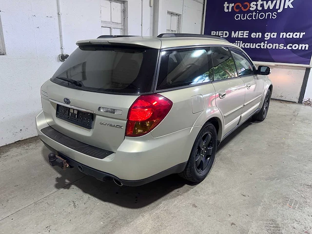 Subaru - legacy - 2.5i - lt papers- 2005 - afbeelding 19 van  23