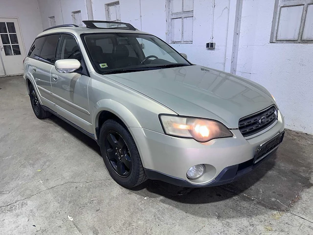 Subaru - legacy - 2.5i - lt papers- 2005 - afbeelding 21 van  23