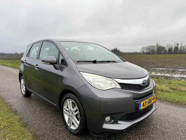 Subaru - trezia - 1.4d luxury - 43-sbj-9 - 2011 - afbeelding 9 van  11