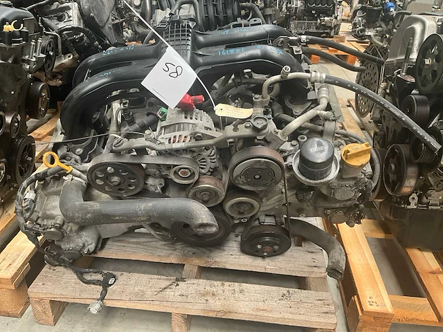 Subaru 1.6l fb16 automotor - afbeelding 1 van  5