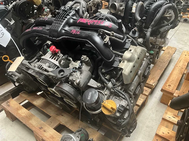 Subaru 1.6l fb16 automotor - afbeelding 2 van  5