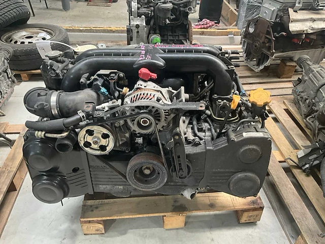 Subaru 2.0l turbo automatic - ej20x - car engine - afbeelding 2 van  5