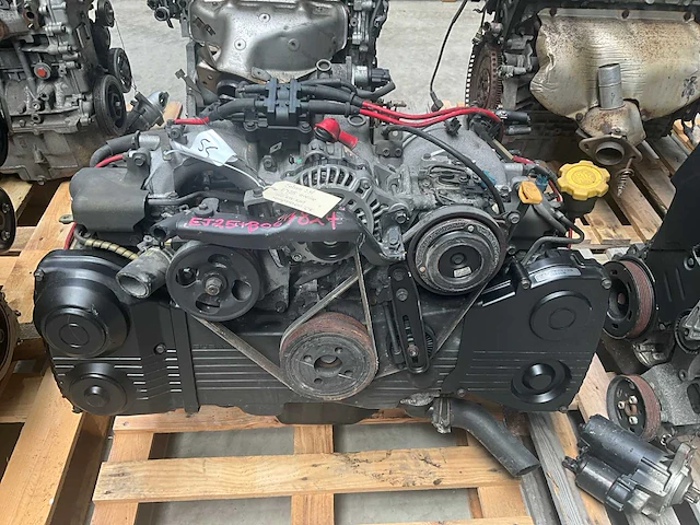 Subaru 2.5l ej25 automotor - afbeelding 1 van  5