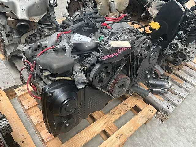 Subaru 2.5l ej25 automotor - afbeelding 3 van  5