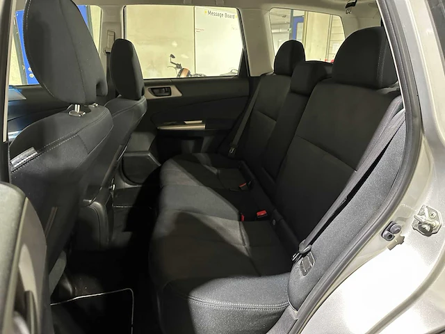 Subaru forester 2.0 x comfort 150pk 2011, 01-nxb-9 - afbeelding 25 van  38