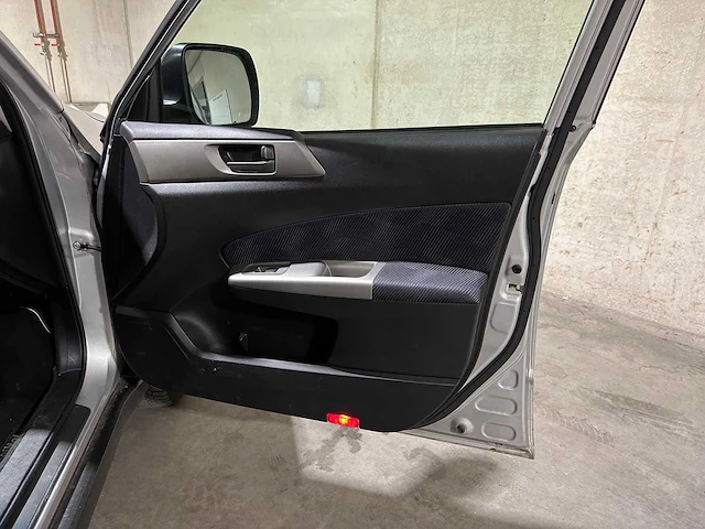 Subaru forester 2.0 x comfort 150pk 2011, 01-nxb-9 - afbeelding 29 van  38