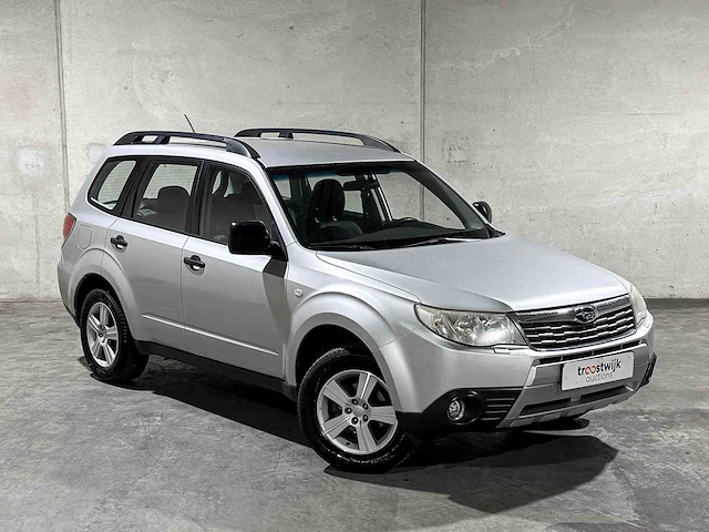 Subaru forester 2.0 x comfort 150pk 2011, 01-nxb-9 - afbeelding 35 van  38