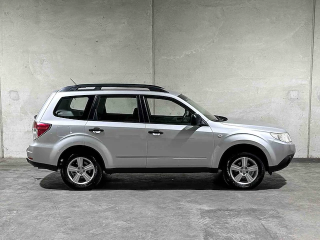 Subaru forester 2.0 x comfort 150pk 2011, 01-nxb-9 - afbeelding 37 van  38