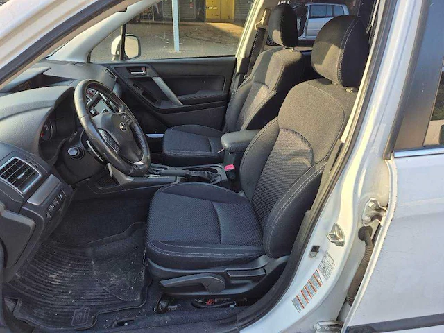 Subaru forester 2.0d comfort 2015 | hd-472-p - afbeelding 4 van  23