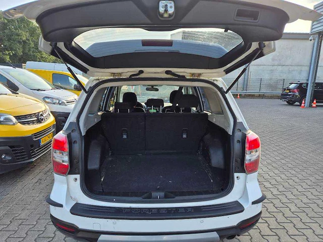Subaru forester 2.0d comfort 2015 | hd-472-p - afbeelding 11 van  23