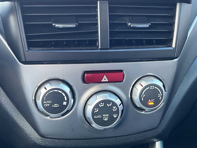 Subaru forester 2.0d premium 2009 | 42-hsk-7 - afbeelding 16 van  40