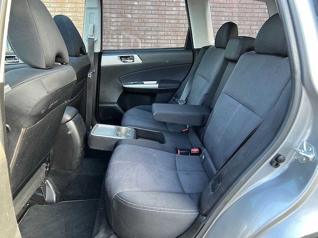 Subaru forester 2.0d premium 2009 | 42-hsk-7 - afbeelding 24 van  40