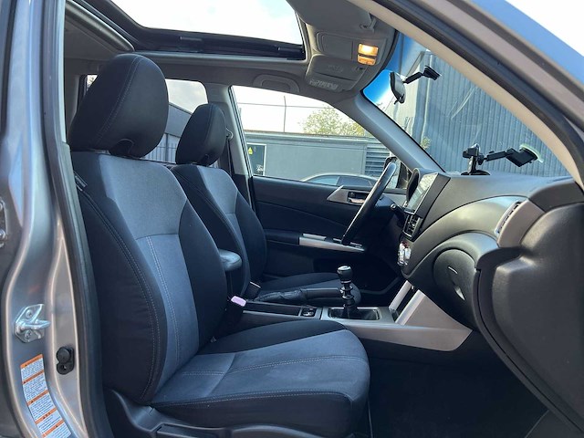 Subaru forester 2.0d premium 2009 | 42-hsk-7 - afbeelding 27 van  40