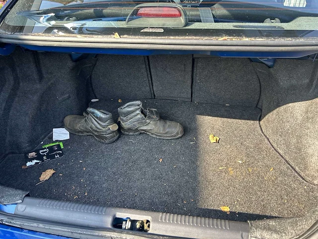 Subaru impreza 2.0 wrx awd | 15-nv-nb | i - afbeelding 15 van  25