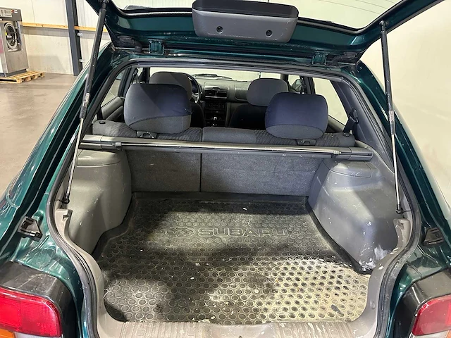 Subaru impreza plus 1.6 gl awd 45-hf-jd - afbeelding 19 van  19