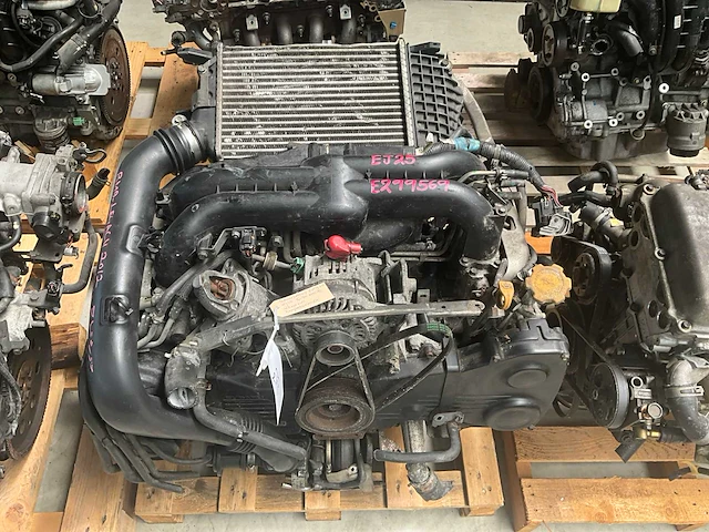 Subaru legacy bmg 2.5l ej25 automotor - afbeelding 2 van  6