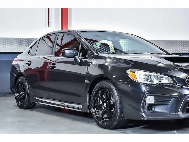 Subaru wrx awd sedan 2,0l - 2018 - afbeelding 9 van  82