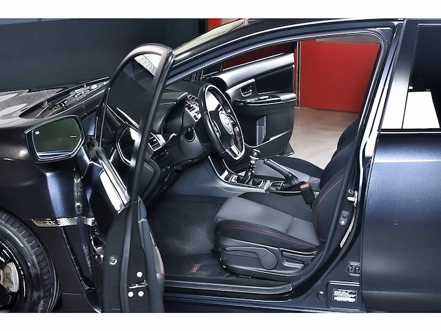 Subaru wrx awd sedan 2,0l - 2018 - afbeelding 36 van  82